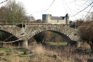 Wewelsburg, Almebrücke